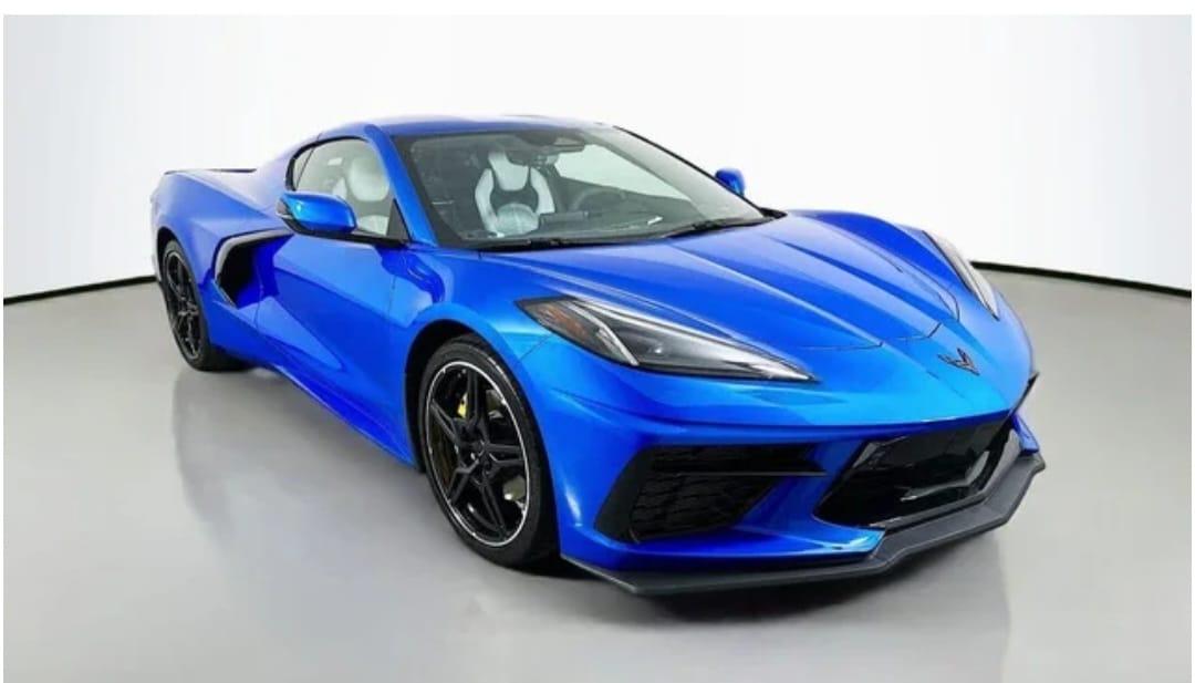 Corvette C8 Stingray Z51 — foto 3